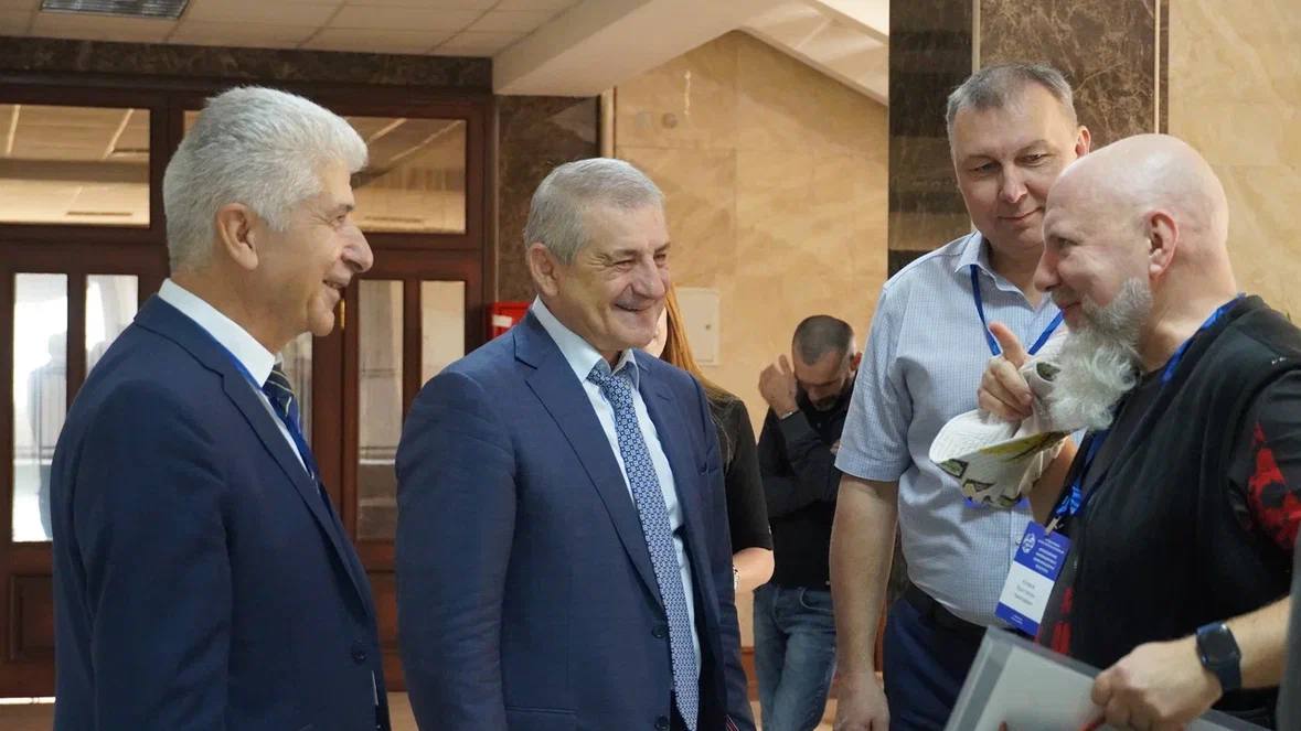 Ризван Газимагомедов принял участие в Международной конференции «Инновационные, информационные и коммуникационные технологии»